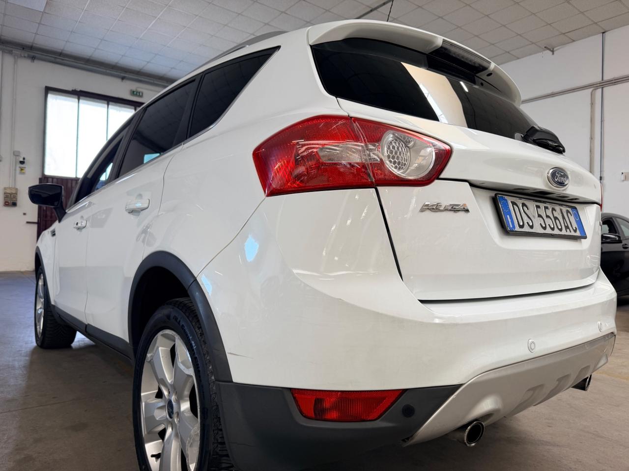Ford Kuga 2.0 TDCi 136 CV 4WD Titanium DPF