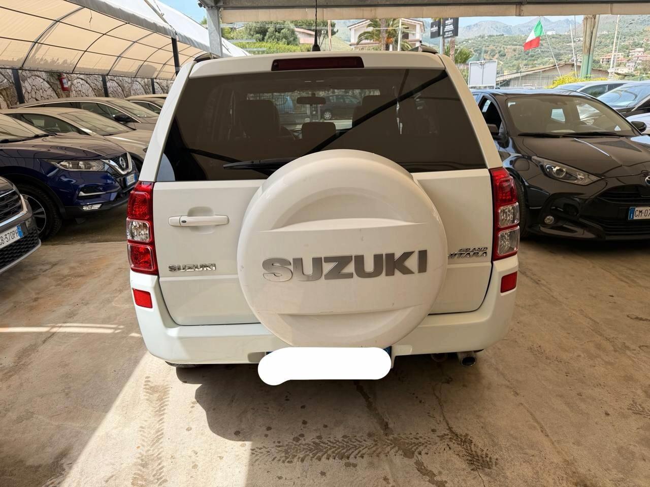 SUZUKI GRAND VITARA 2008 1.9 DDiS 4X4 – TETTO APRIBILE – KEYLESS – FRIZIONE NUOVA