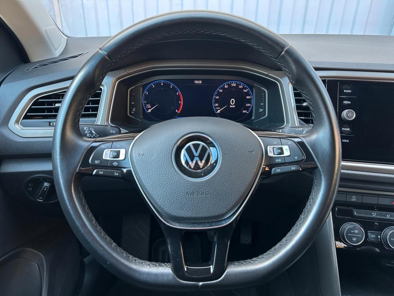 Volkswagen T-Roc 1.0 TSI Business BlueMotion Technology