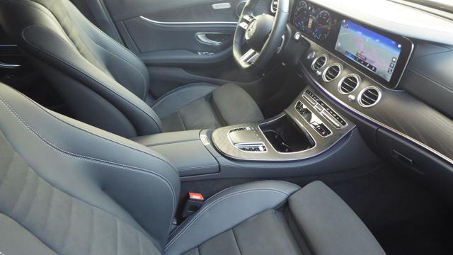 MERCEDES-BENZ E 220 d S.W. 4Matic Auto Premium AMG