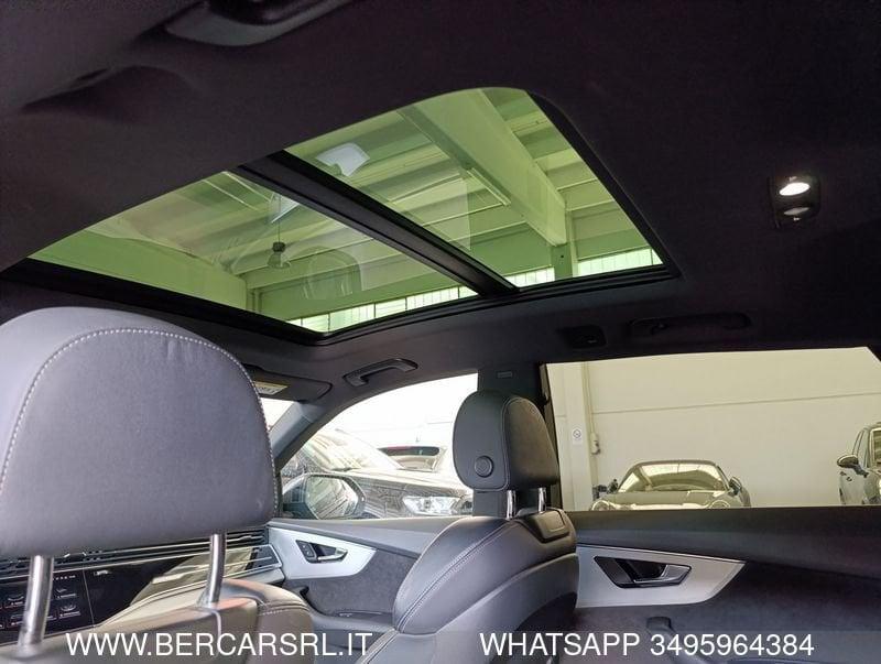 Audi Q8 55 TFSI quattro tiptronic Sport*S-LINE*TETTO*VIRTUAL COCKPIT PLUS*TELECAMERA 360*