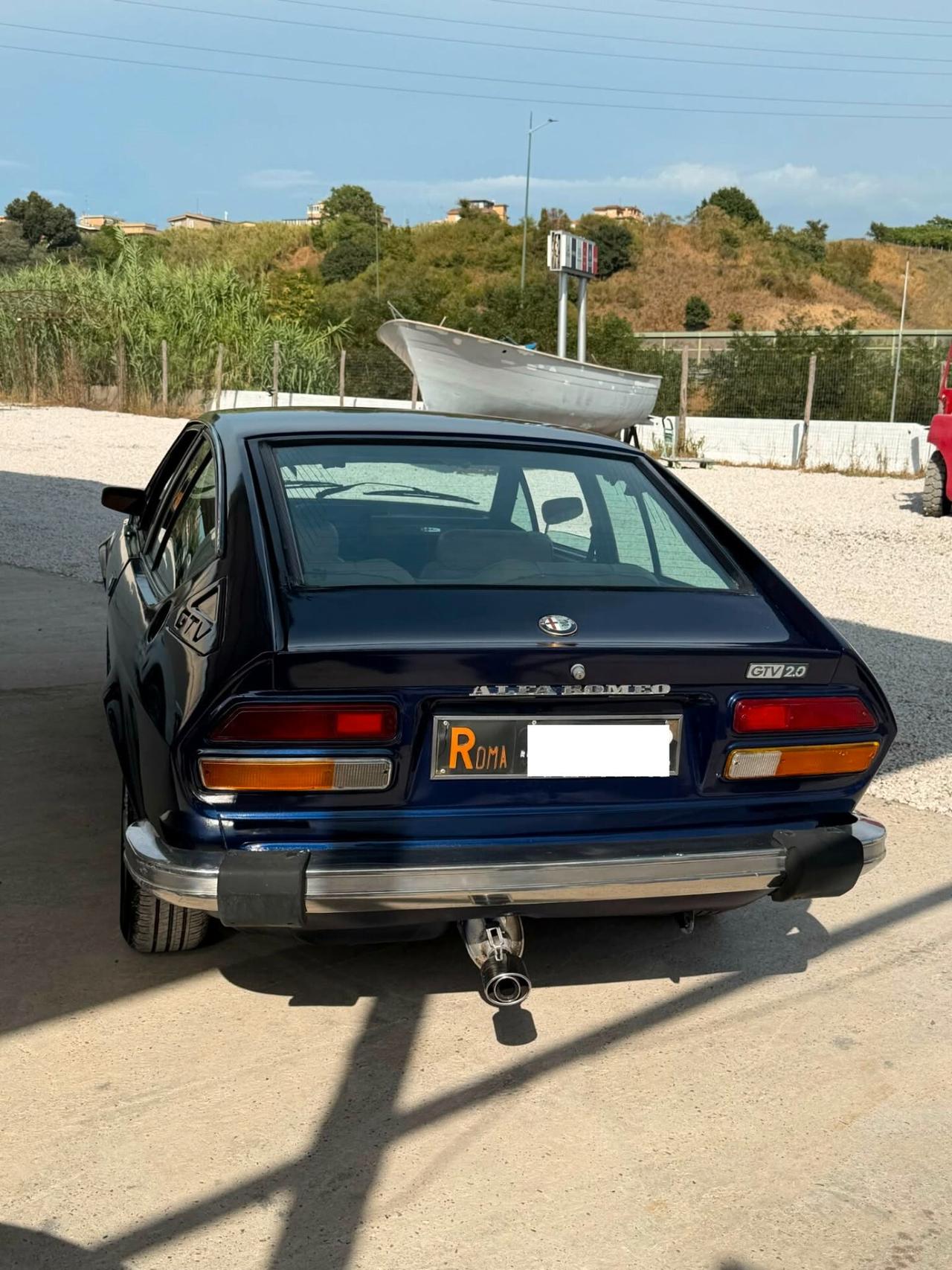 Alfa Romeo GTV 2000