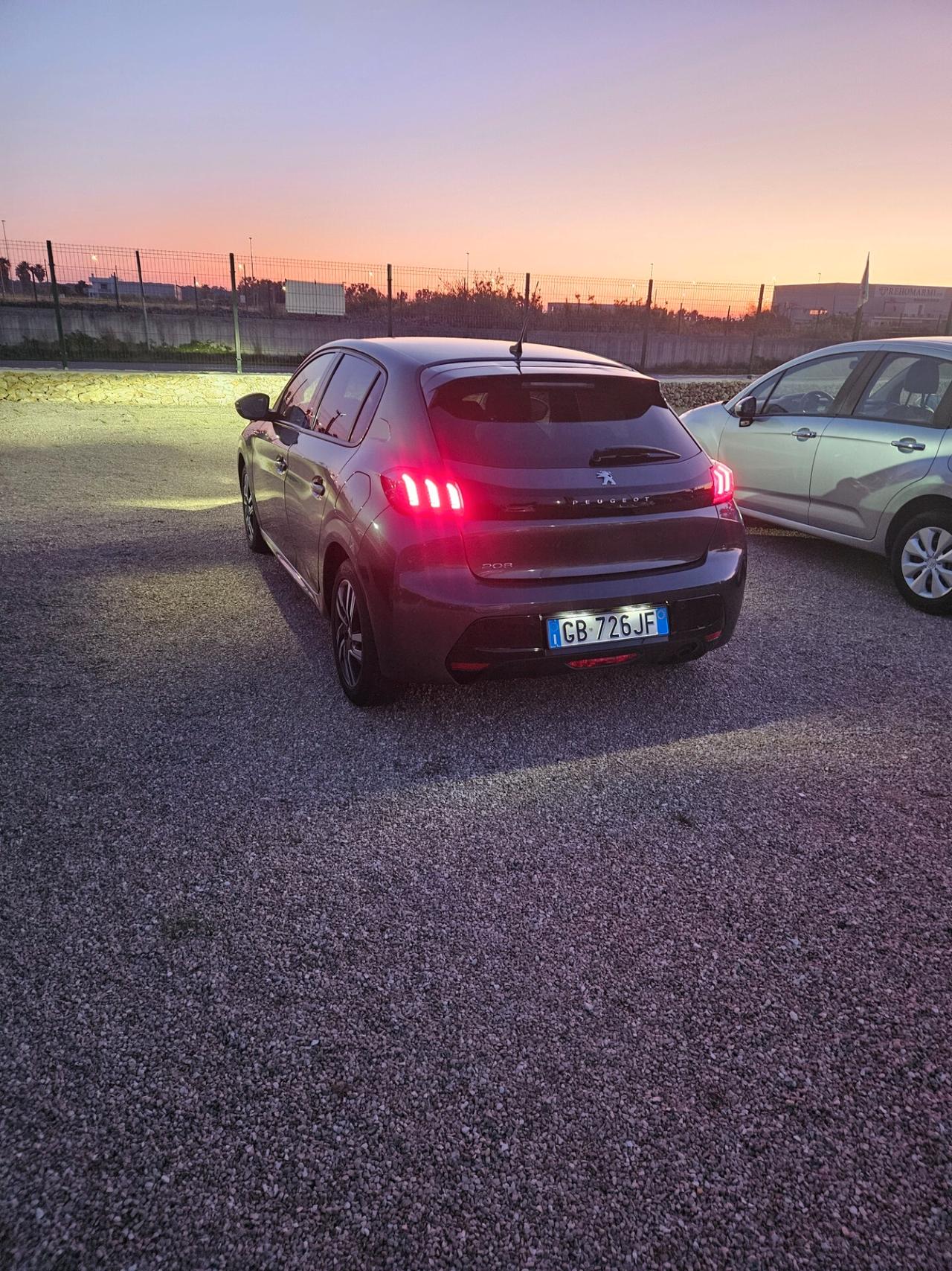 Peugeot 208 PureTech 100 Stop&Start 5 porte Allure