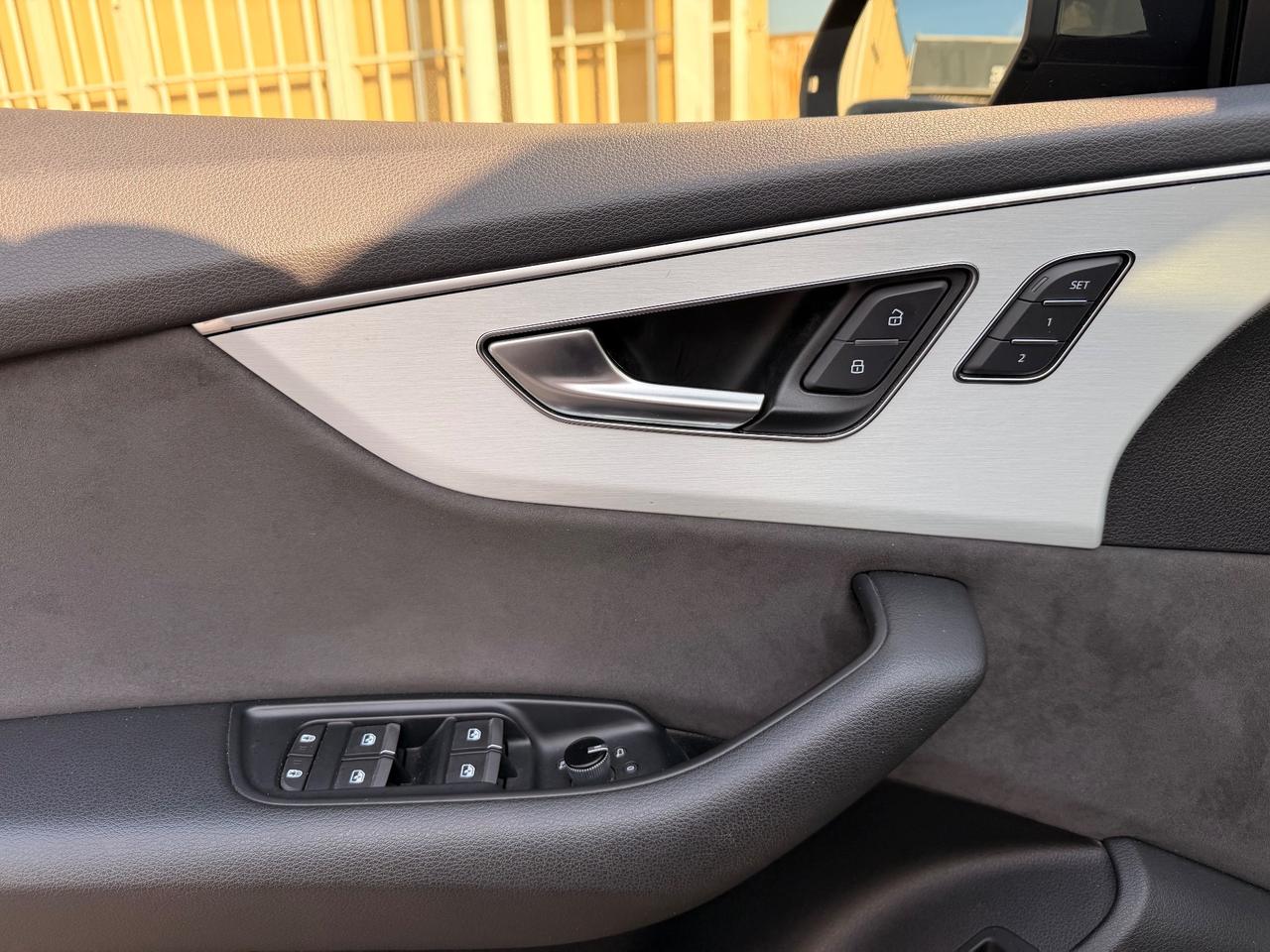 Audi Q8 50 TDI 3.0 286CV quattro S-Line Tetto Bang olufsen