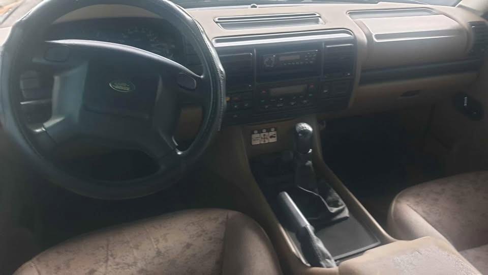 Land Rover Discovery 2.5 Td5 5 porte SE. 7 POSTI