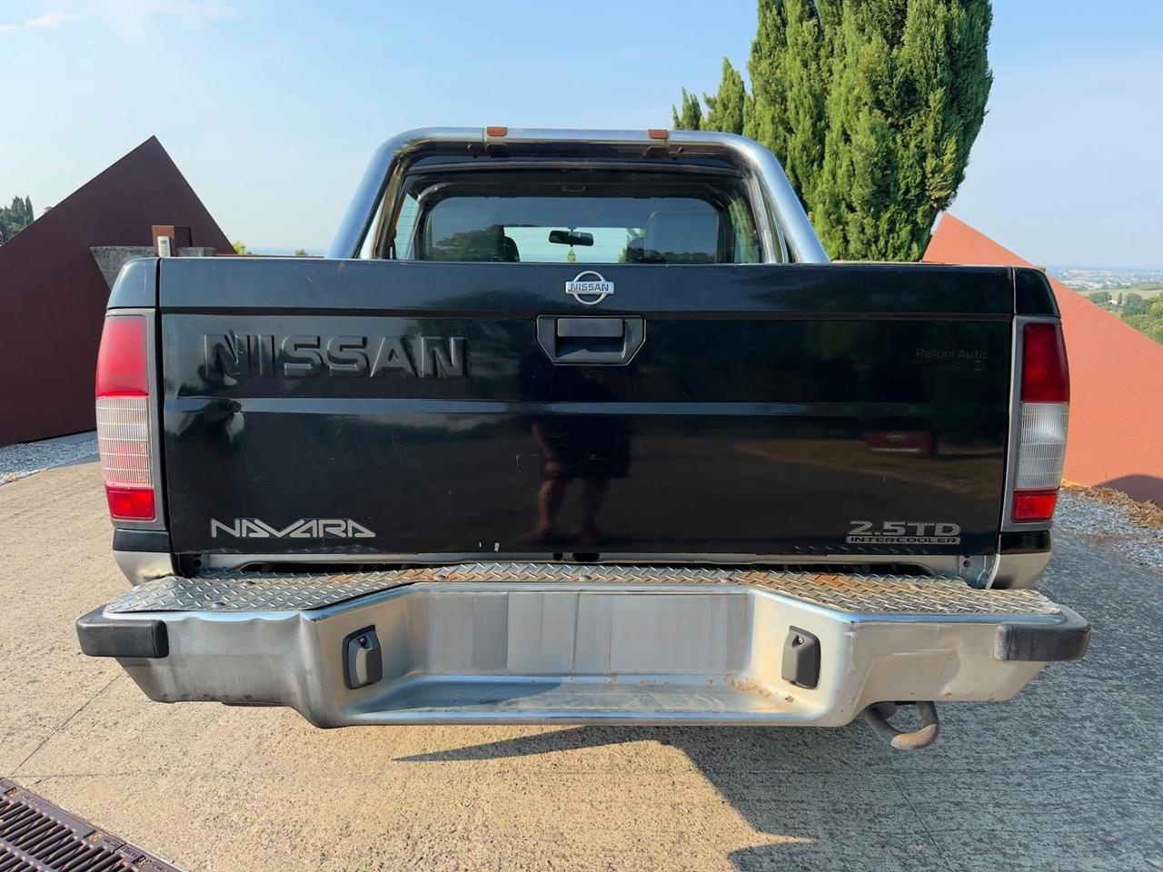 Nissan Pick Up Pick-up 2.5 TD 4 porte Double Cab Navara 2WD