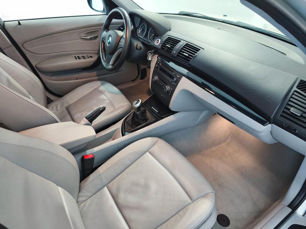 Bmw 120 120i cat 5 porte Futura