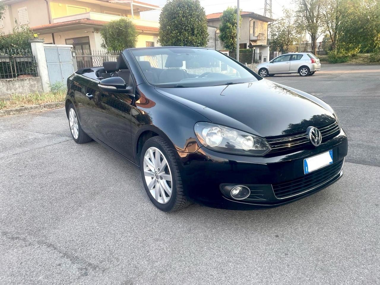 Volkswagen Golf Cabriolet 2.0 TDI DSG BlueM. Tech. 2013