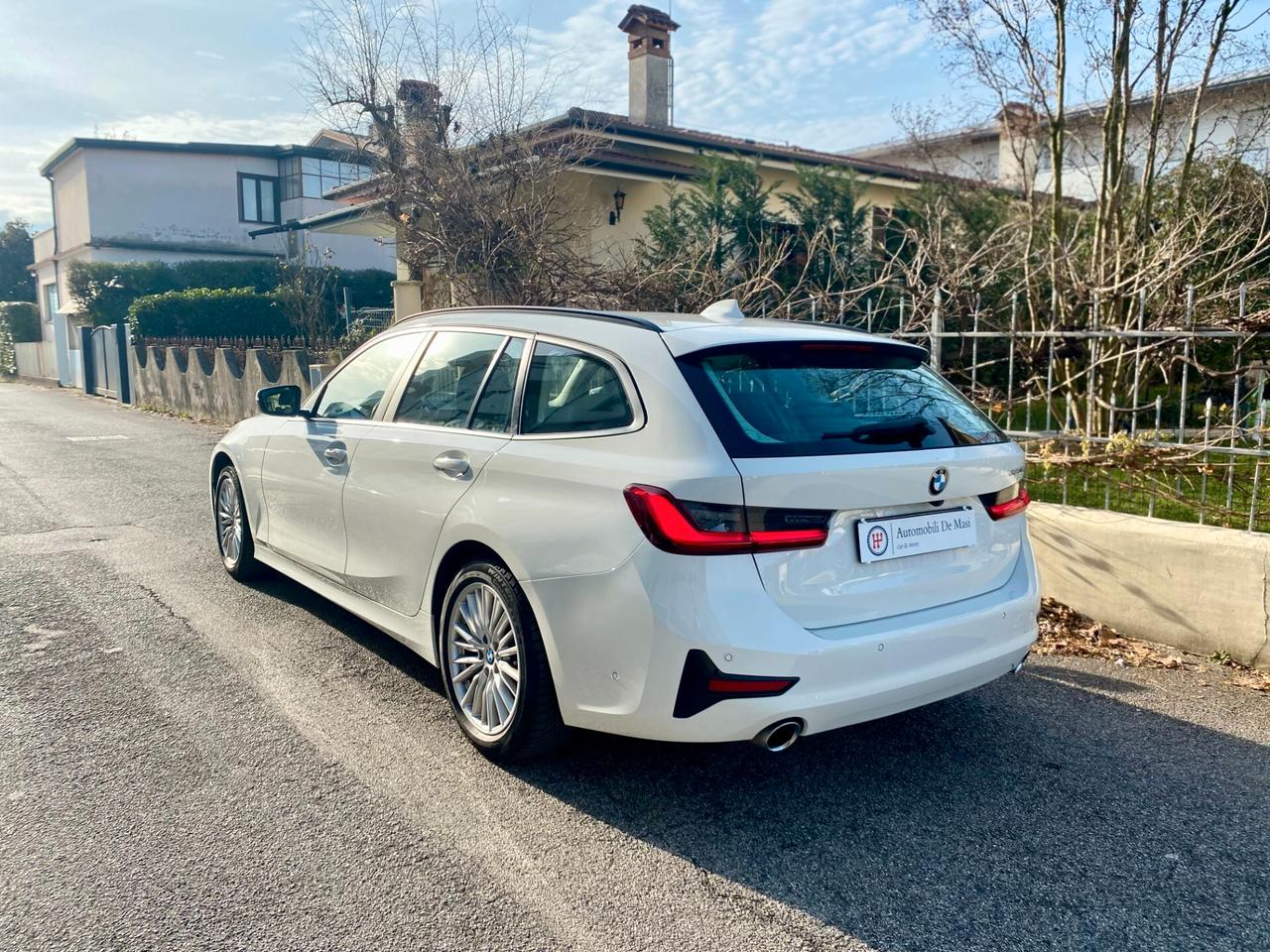 BMW 320 d Touring mhev 48V auto 190cv