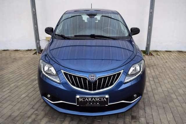 Lancia Ypsilon 1.0 Firefly Hybrid 70 cv Gold - 5 posti