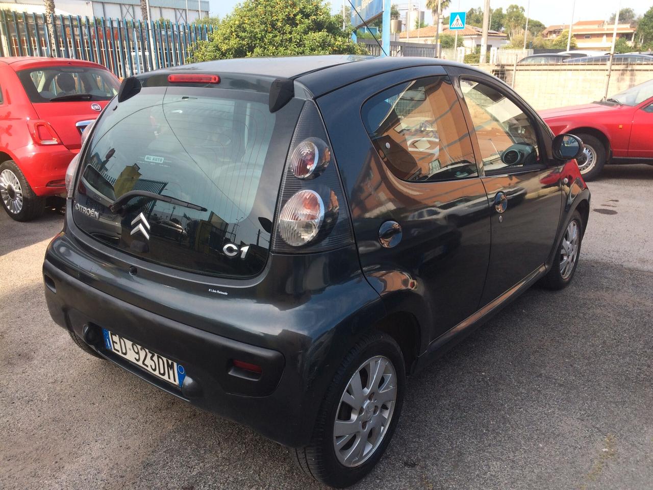 2010 Citroen C1 1.0 5 porte tagliandata per neopatentati!
