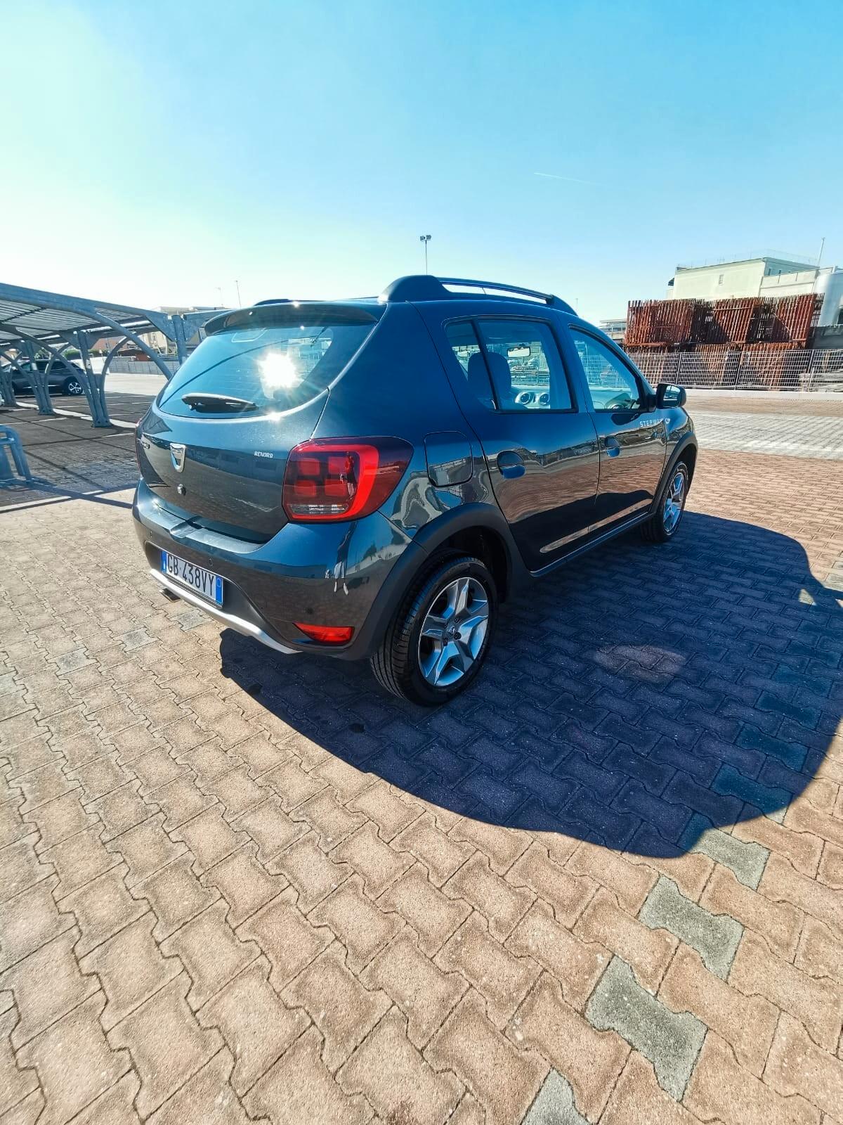 Dacia Sandero Stepway 0.9 TCe 90 CV Comfort 2020