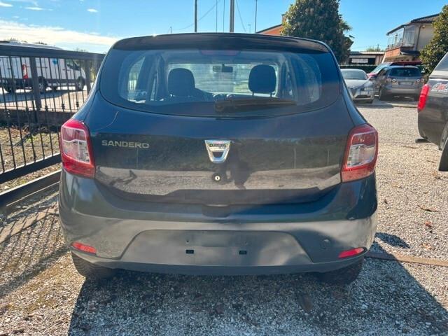 Dacia Sandero 1.2 75CV