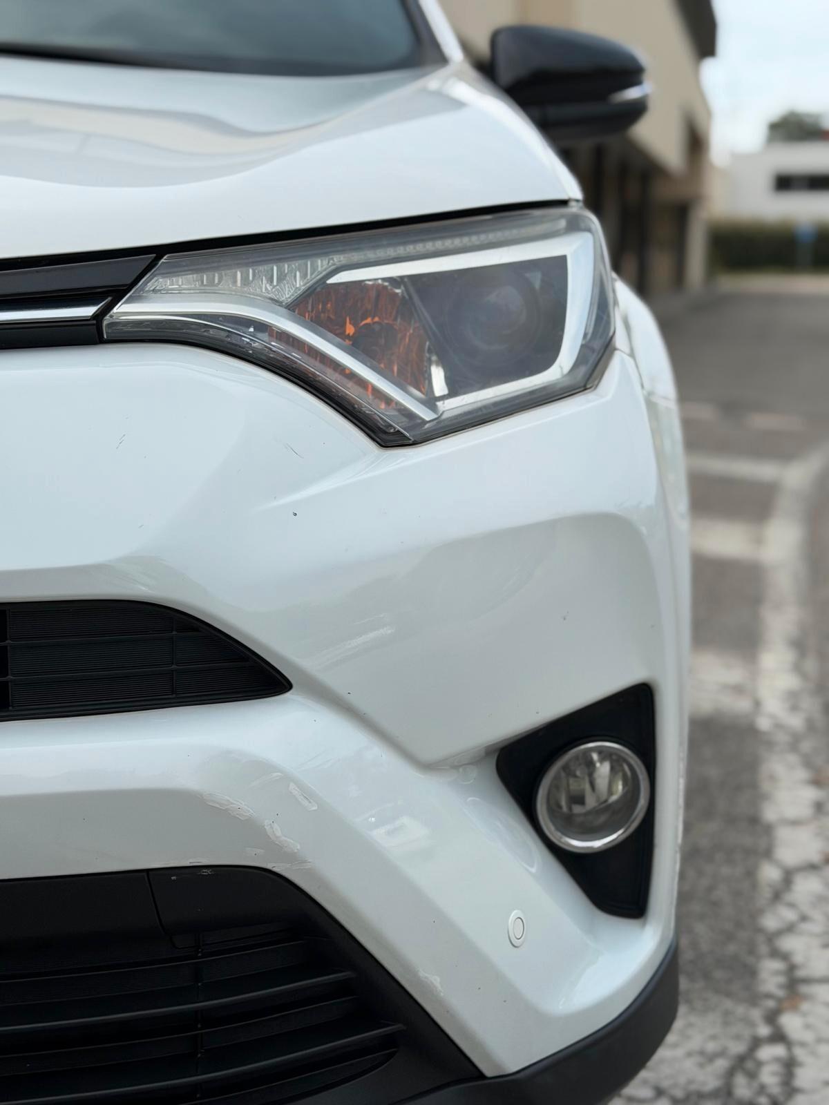 Toyota RAV 4 RAV4 2.5 Hybrid 2WD Active
