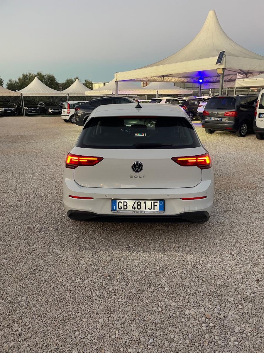 VOLKSWAGEN - Golf - 2.0 TDI 150CV DSG SCR Life