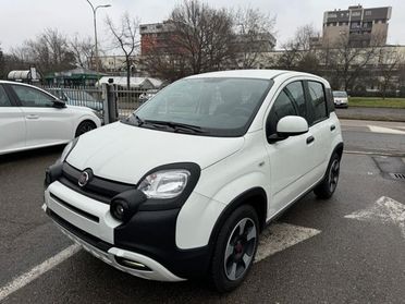 FIAT Panda Cross 1.0 FireFly 70CV Hybrid KM.0