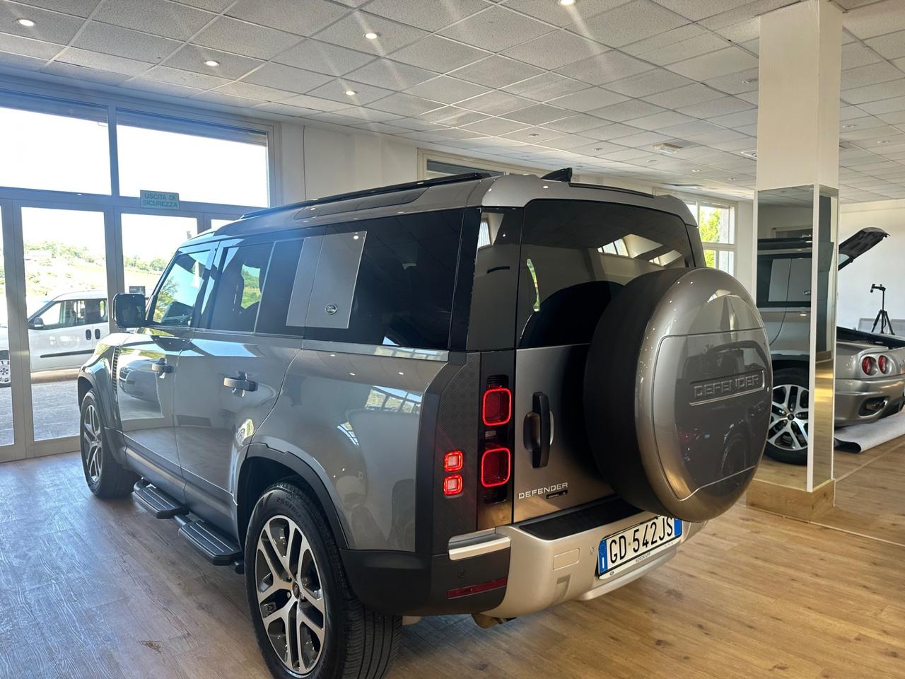 Land Rover Defender 110 3.0D I6 250 CV AWD Auto!