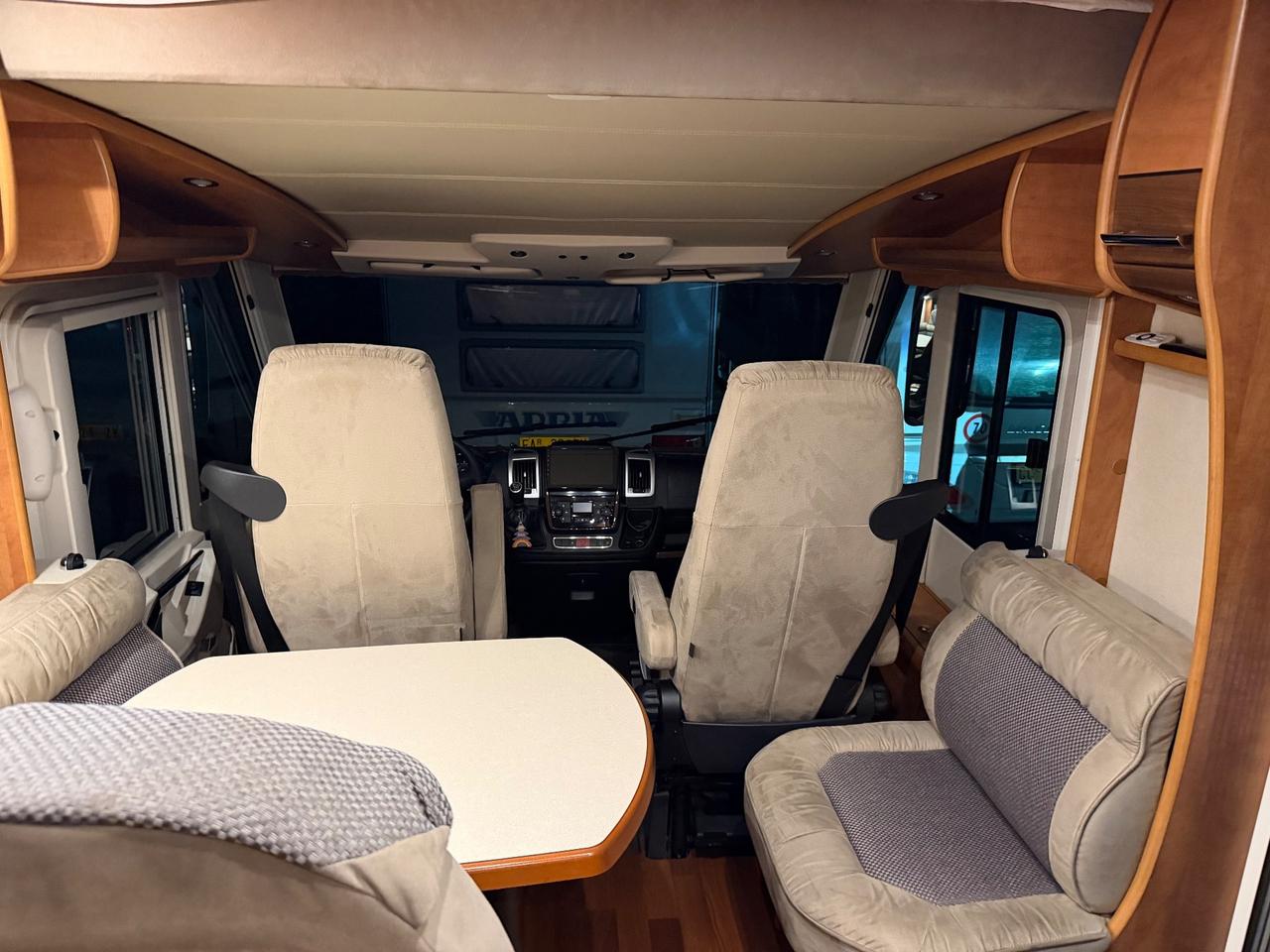 Carthago Ctourer i 142