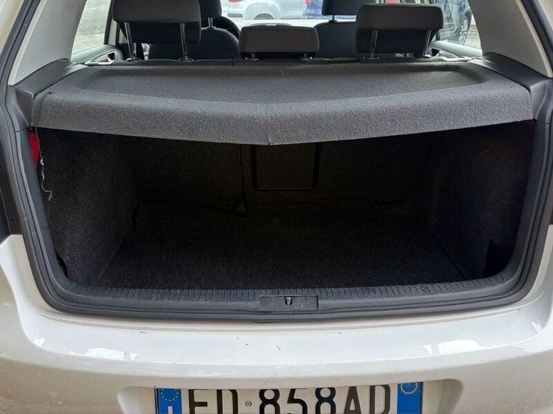 Volkswagen Golf Golf 5p 1.6 tdi Comfortline