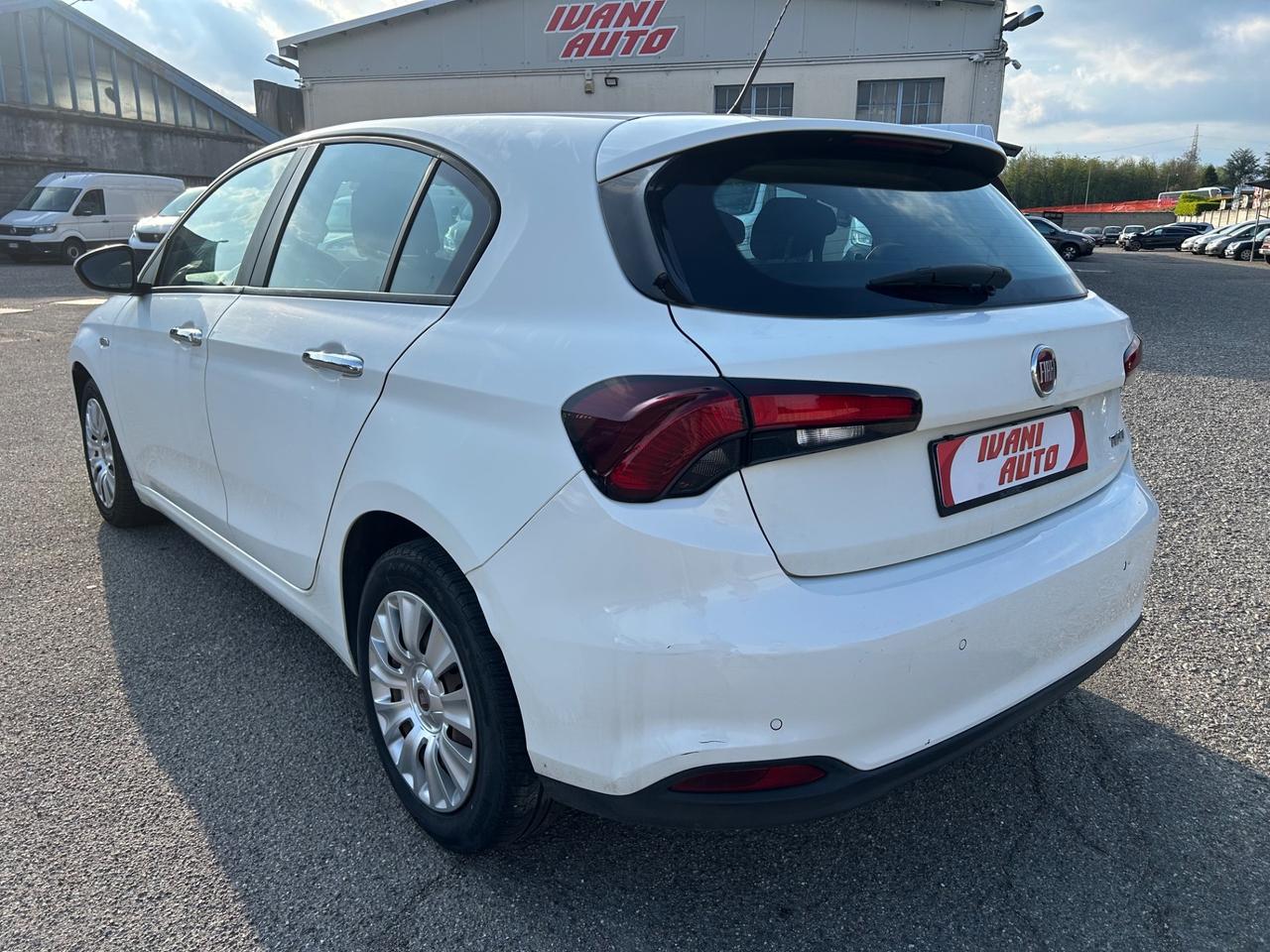 Fiat Tipo 1.6 Mjt 4 porte Lounge
