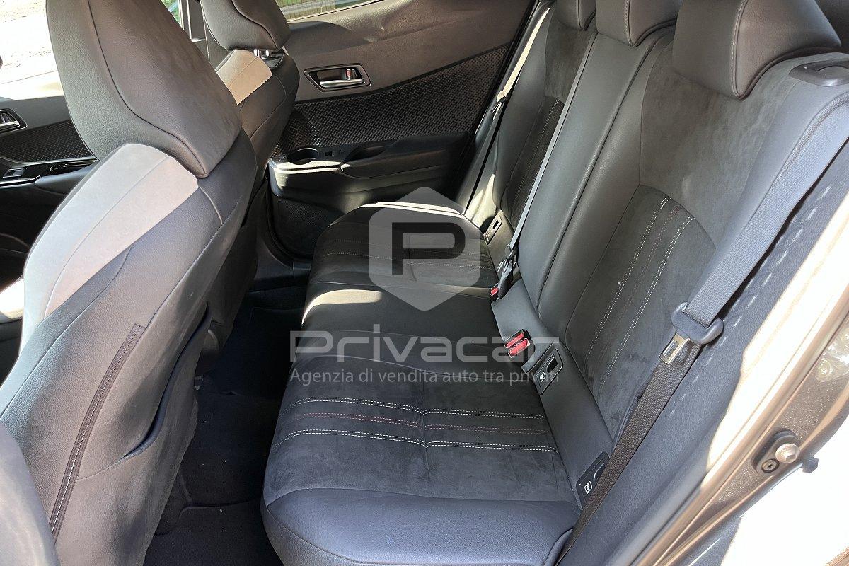 TOYOTA C-HR 2.0 Hybrid E-CVT GR Sport