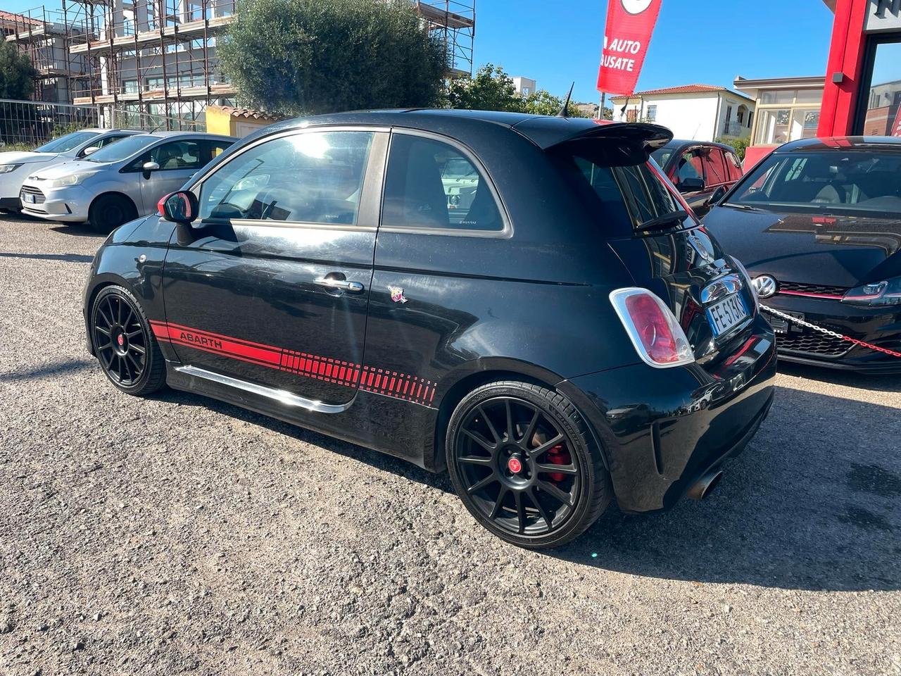Abarth 500 1.4 Turbo T-Jet 135 cv