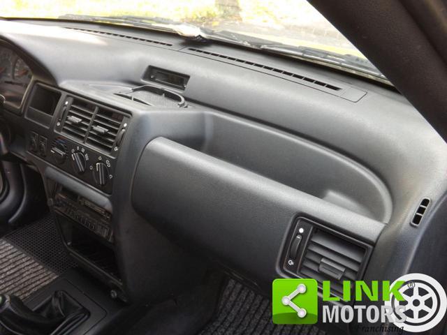 FORD Escort 1.8i 16V cat Cabrio XR