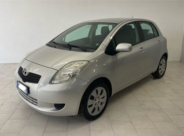 Toyota Yaris 1.0 5 porte Navi km 139.000 Perfetta !