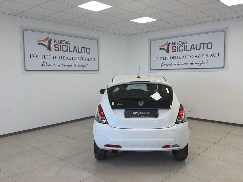 Lancia Ypsilon 1.2 69cv Start& Stop Gold