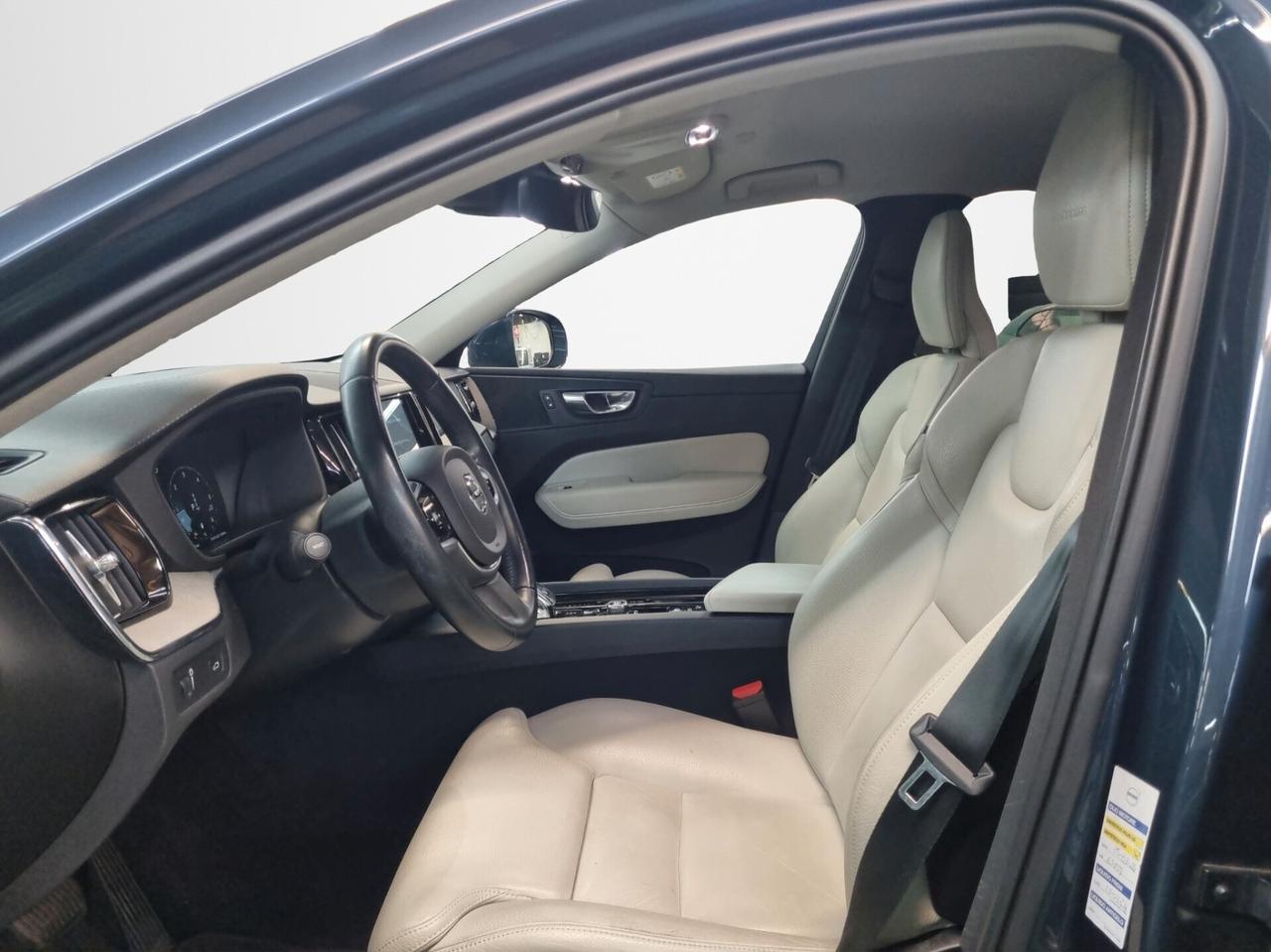 Volvo XC 60 XC60 B4 (d) AWD Geartronic Inscription