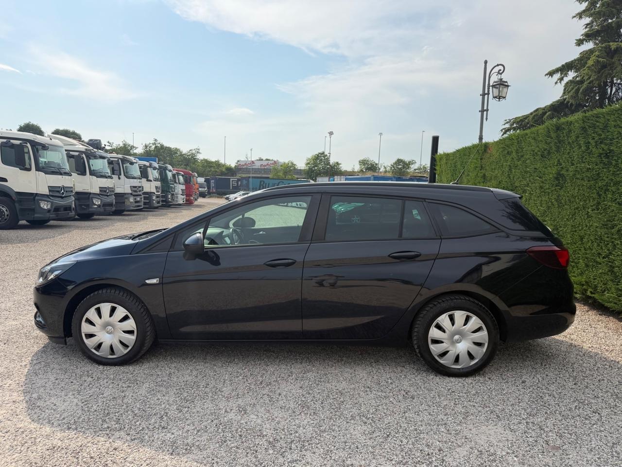 Opel Astra 1.6 CDTi 110CV Start&Stop Sports Tourer Innovation