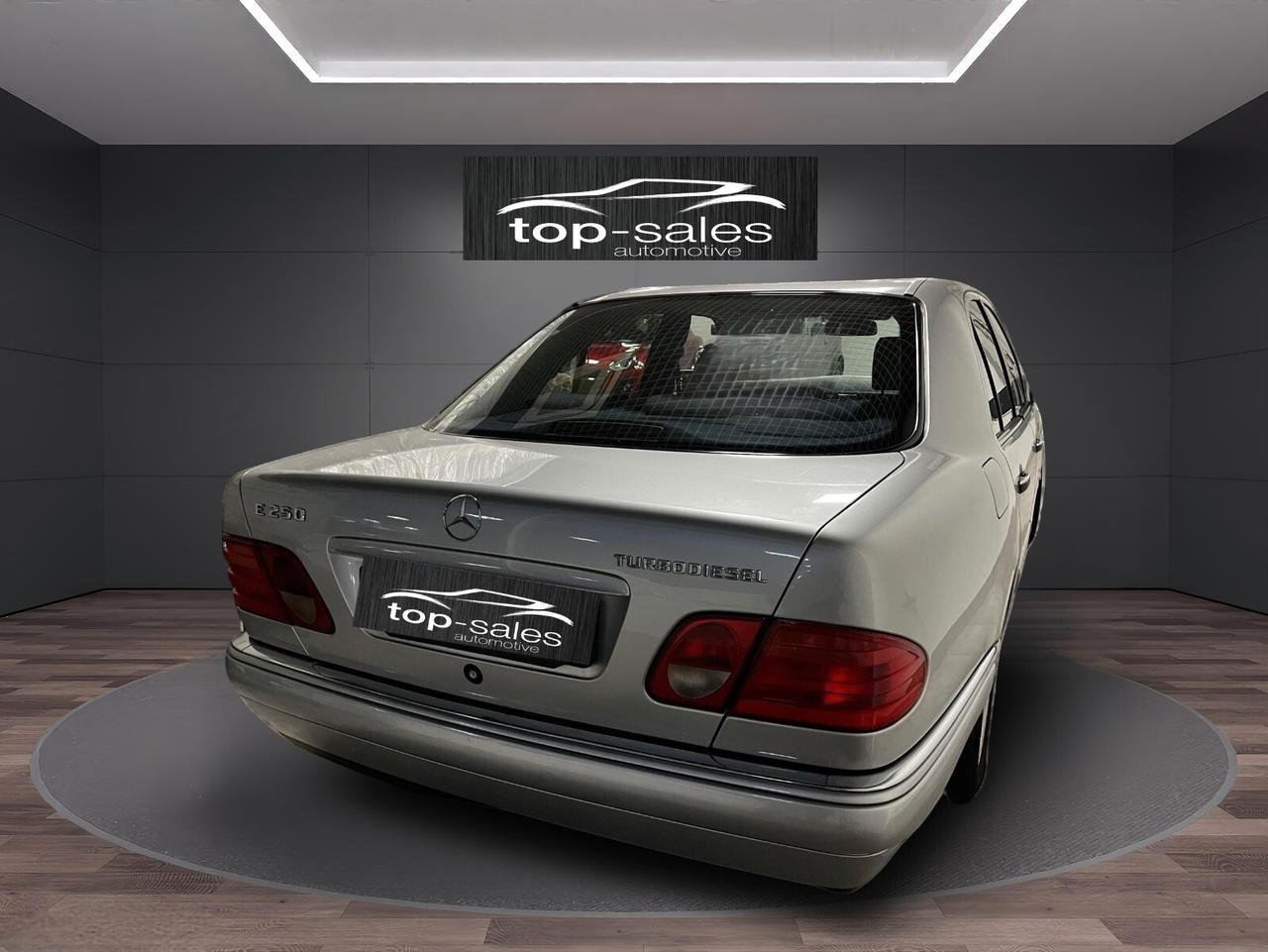 Mercedes-benz E 250 diesel cat Elegance PERFETTA