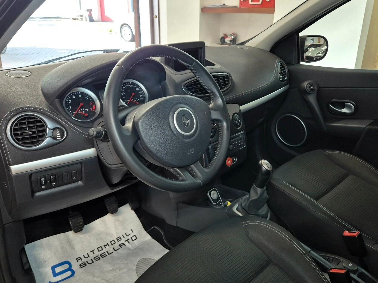 Renault Clio 1.2 16V 5 porte Dynamique