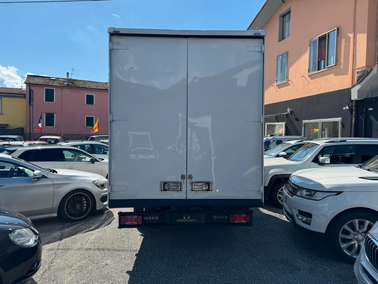 Iveco Daily 2.3 116CV Diesel - 3 POSTI