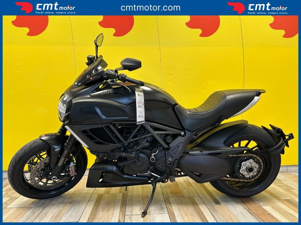 Ducati Diavel 1200 - 2013
