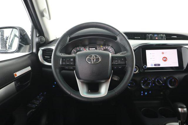 TOYOTA Hilux Hilux 2.4 D-4D A/T 4WD 4 porte Double Cab Lounge