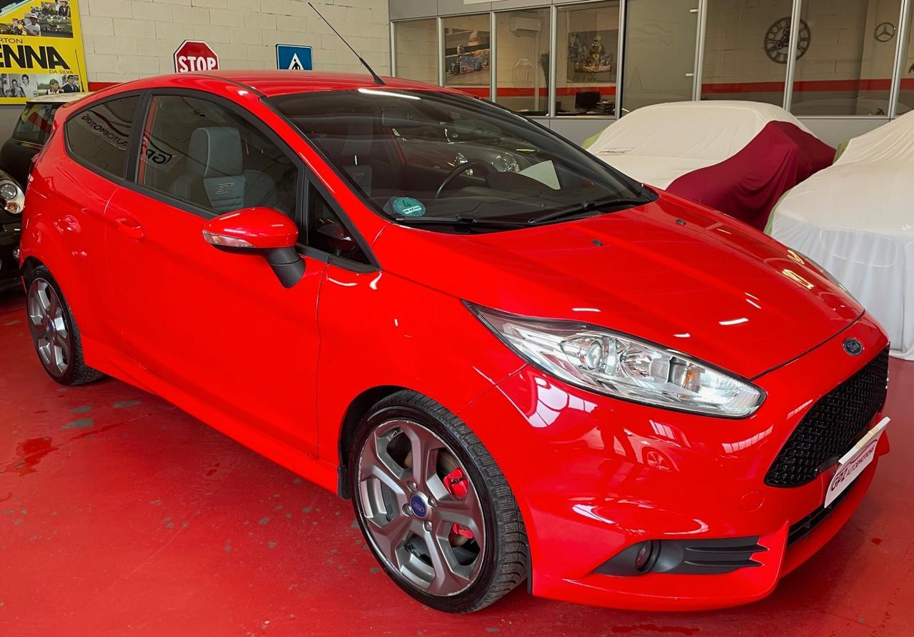Ford Fiesta 1.6 182CV 3 porte ST
