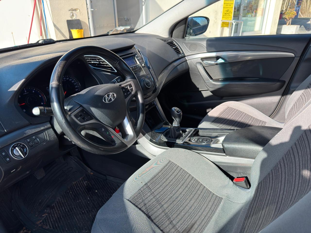 Hyundai i40 berlina/coupé - 1.7 CRDi Turbo Diesel 136CV Style