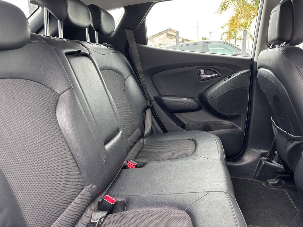 Hyundai iX35 1.7 CRDi 2WD Xpossible