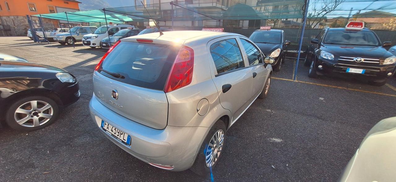 Fiat Punto 1.2 8V 5 porte Street