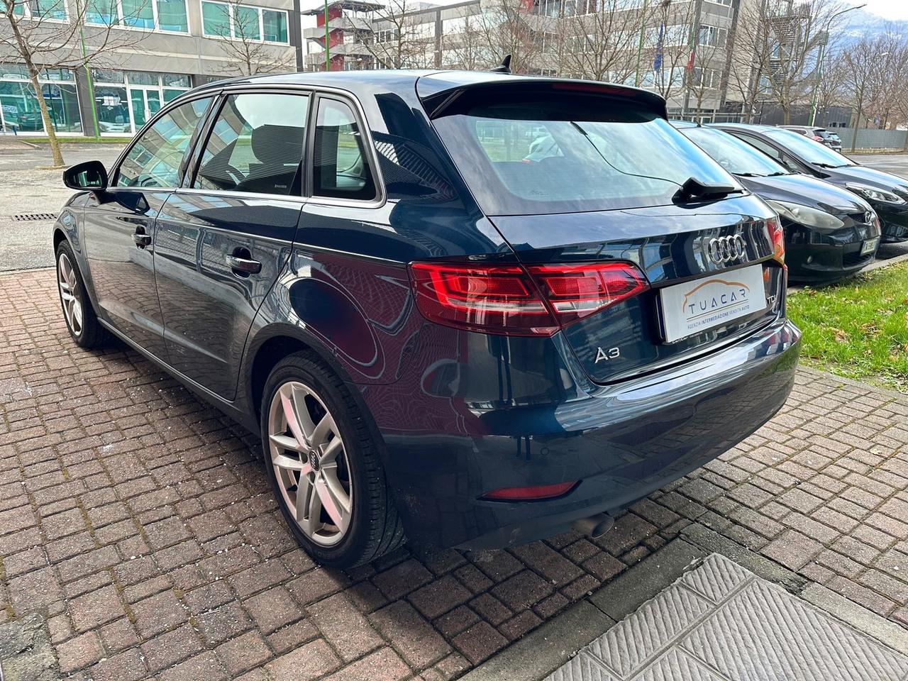 Audi A3 Business 1.6 30 TDI