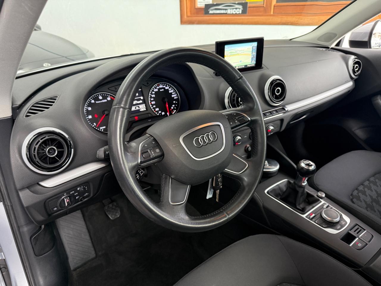 Audi A3 SPB 1.2 TFSI 110 CV Attraction