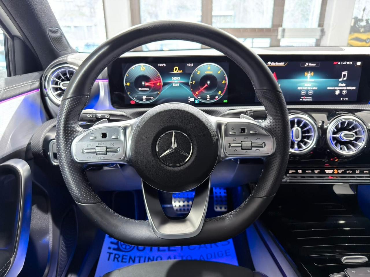 MERCEDES A200 D AUTO PREMIUM AMG LINE 2.0 150CV