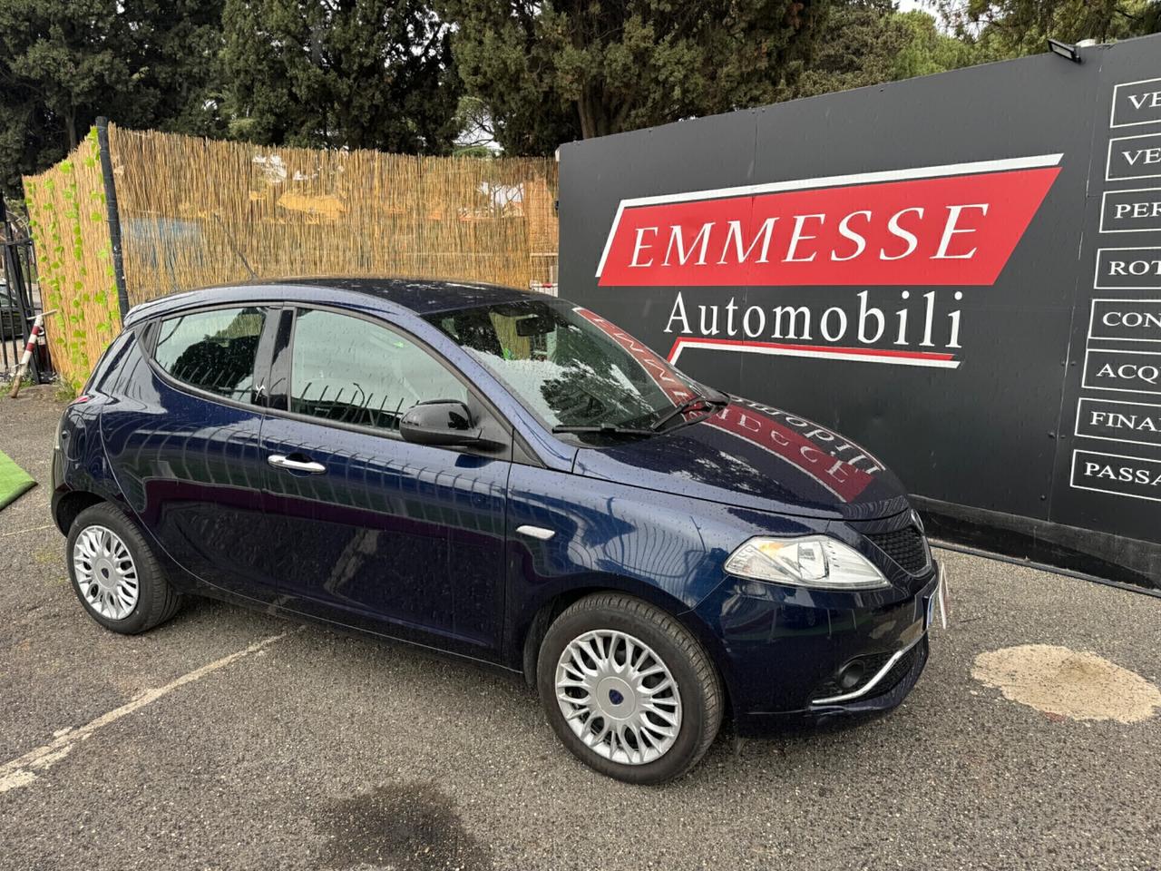 Lancia Ypsilon 1.2 benzina - POCHI KM -2018