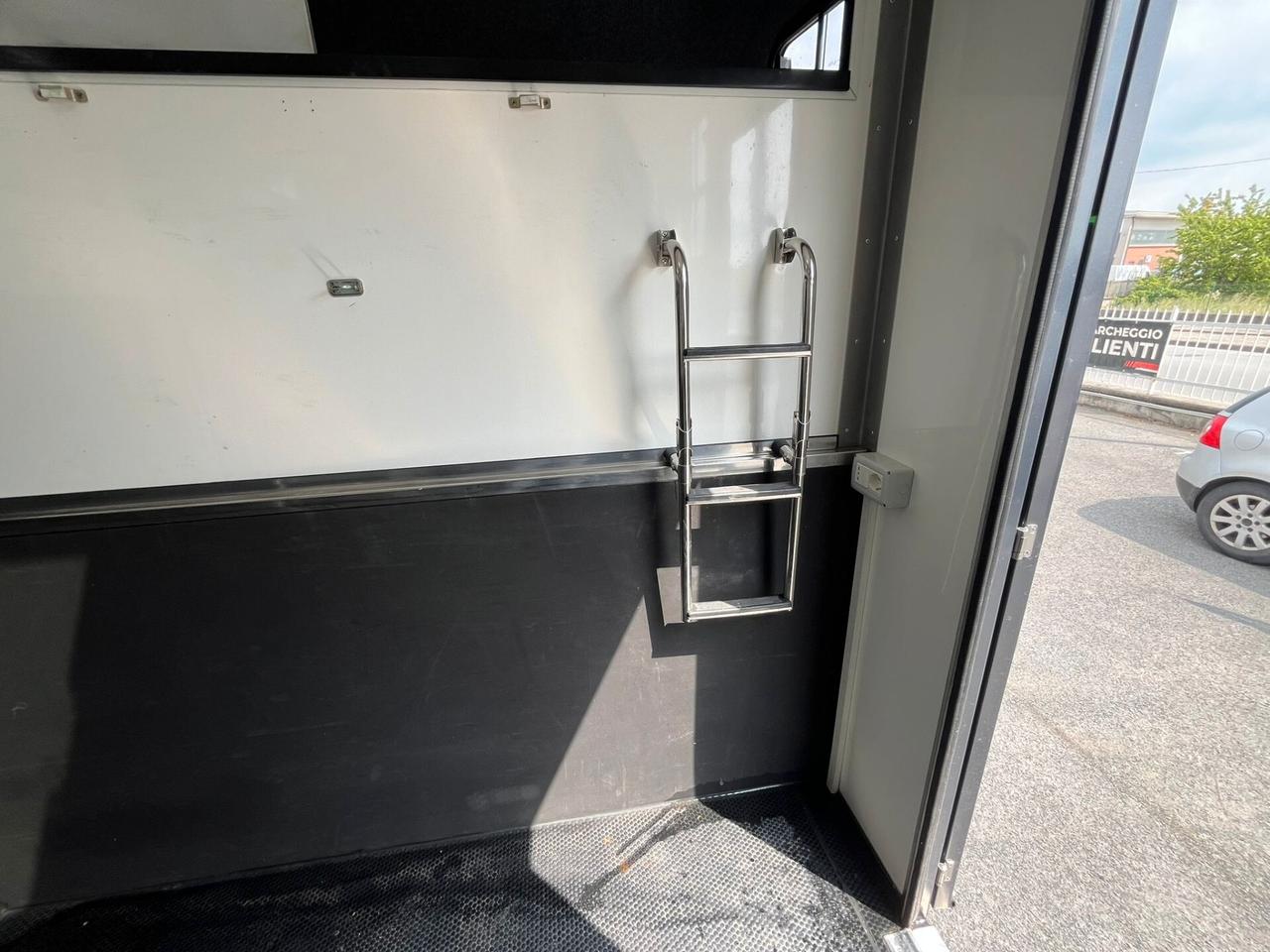 Mercedes-benz Sprinter F43/35 319 CDI RWD TA TRASPORTO CAVALLI 3 POSTI + CUCCIETTA