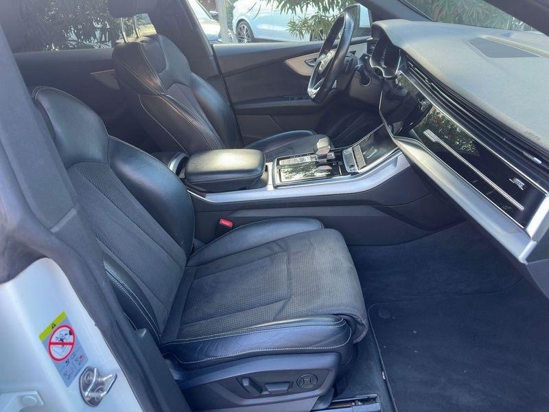 Audi Q8 50 TDI 286 CV quattro tiptronic Sport
