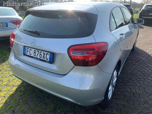 MERCEDES-BENZ A 180 A 180 d Business automatica - targa FC876XC