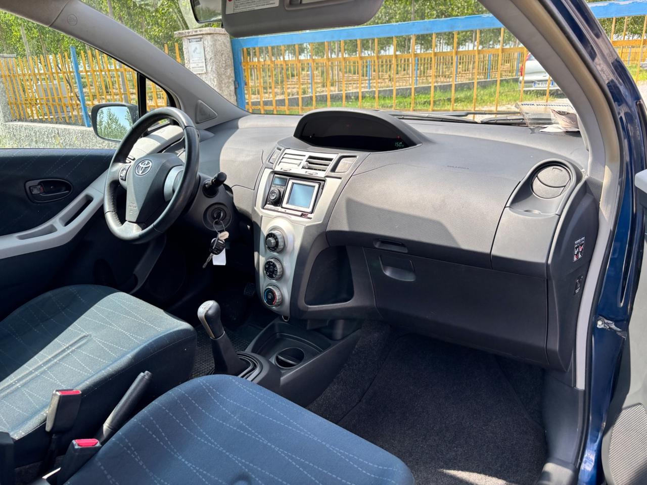 Toyota Yaris 1.0 3 porte