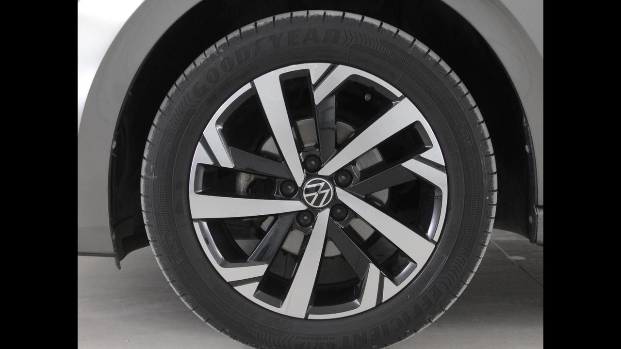 VOLKSWAGEN Polo VI 2017 - Polo 5p 1.0 tgi Highline 90cv my19