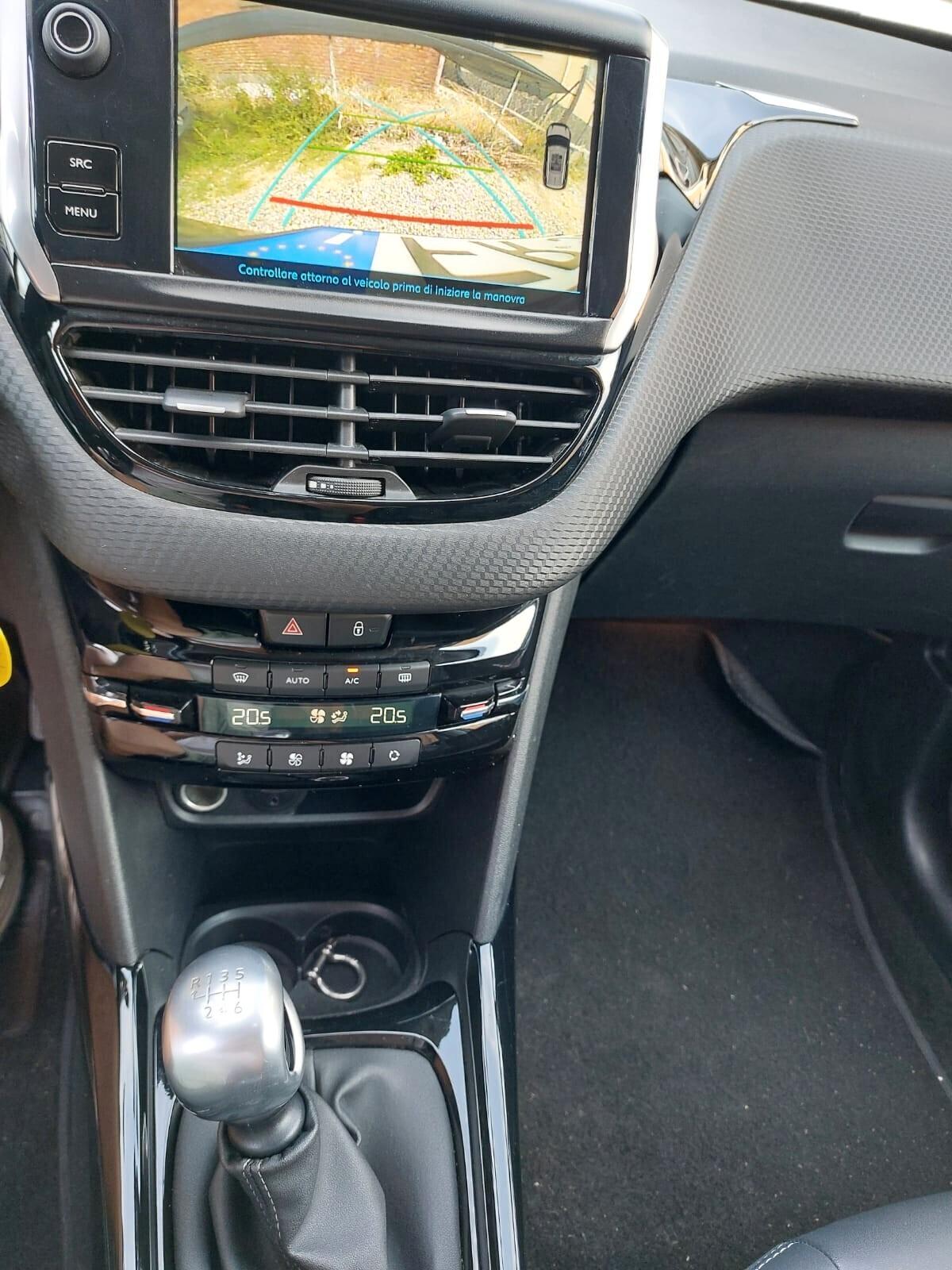 Peugeot 2008 1.6 e-HDi 120 CV UN GIOIELLINO
